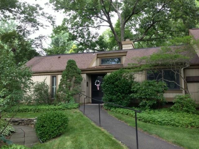 809 Heritage Village unit A, Southbury, CT 06488 - photo 1