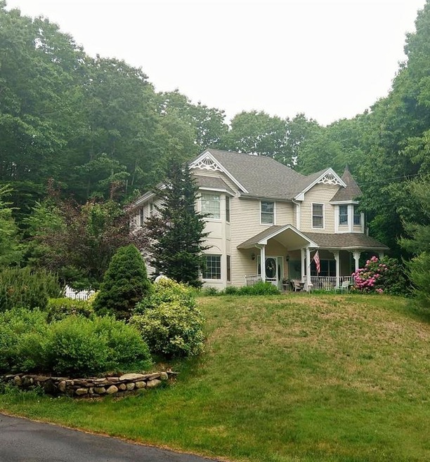 7 Sarah Way, Newton, NH 03858 - photo 1