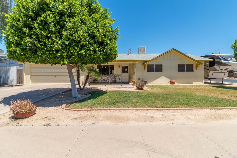 400 W Linda Ln, Chandler, AZ 85225 - photo 1