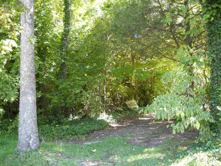 2 Grove Ct, Jacksonville, NC 28540 - photo 1