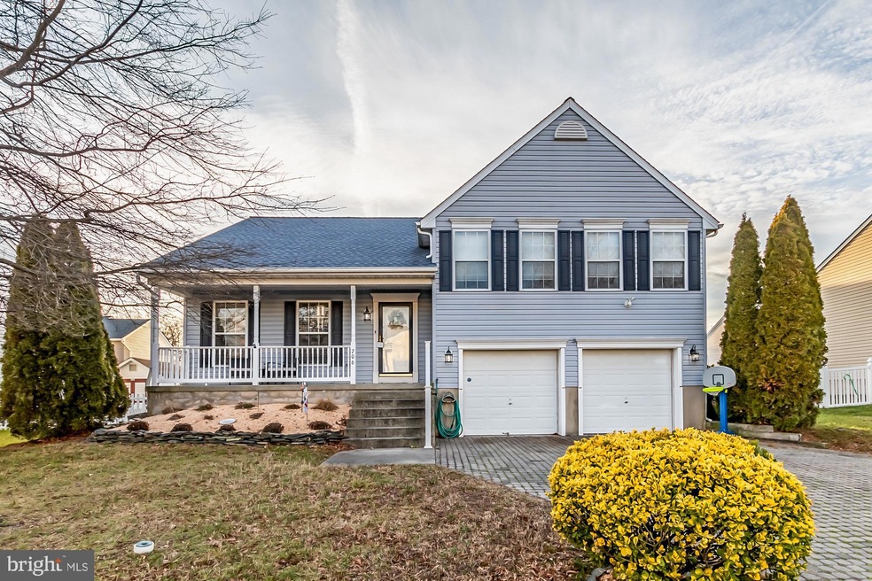 706 Carrollwood Rd, Middle River, MD 21220 - photo 1