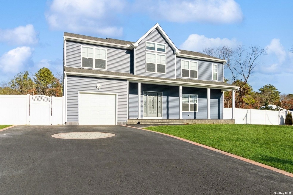 1501 Fire Ave, Medford, NY 11763 - photo 1