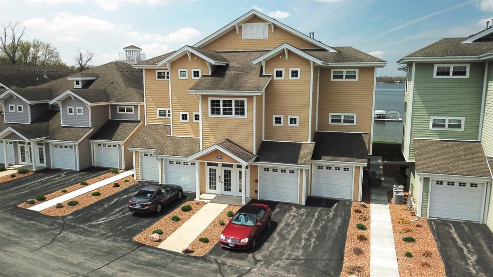 13302 Lake Shore Dr unit 102, Cedar Lake, IN 46303 - photo 1