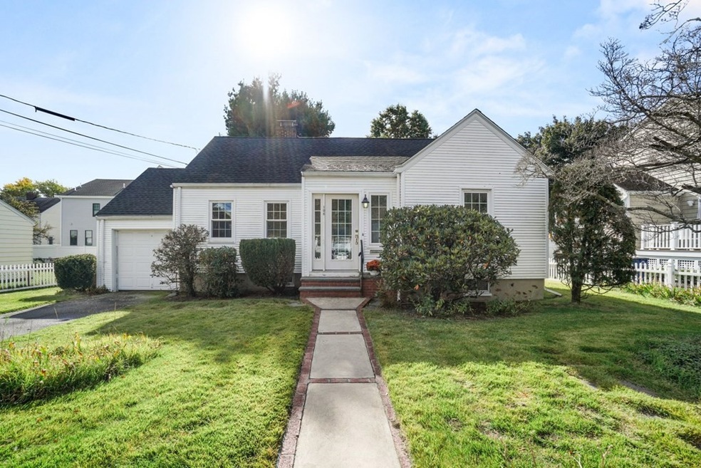 Sold $752,222 • Co-Listing Agent