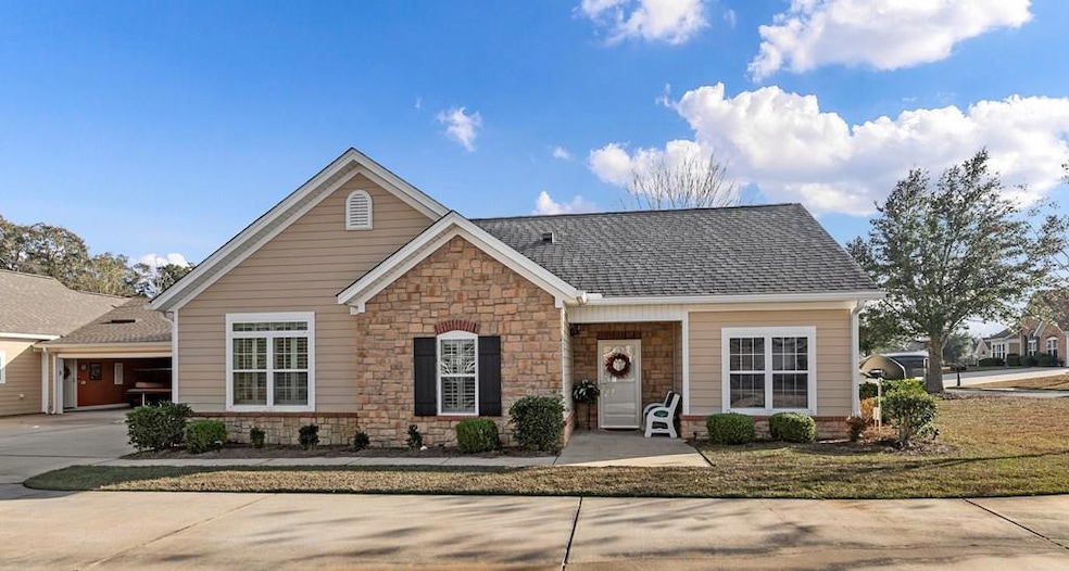 328 Hidden Creek Cir, Dothan, AL 36301 - photo 1