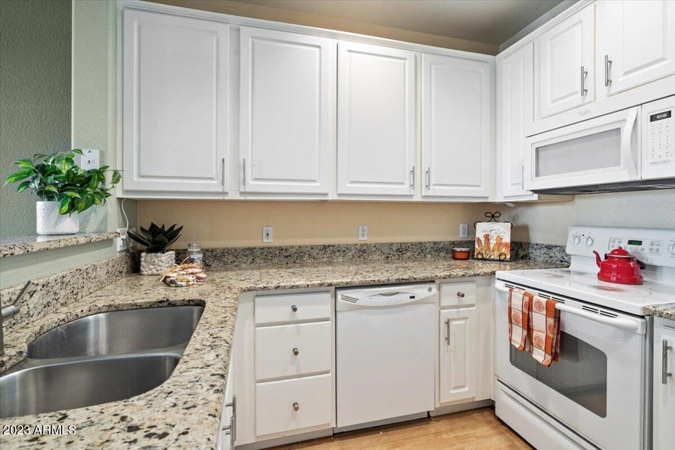 05-Kitchen