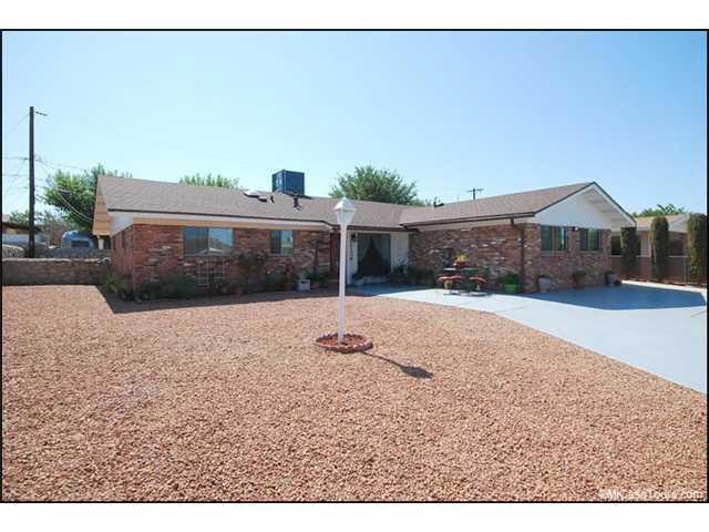 10236 Sumatra St, El Paso, TX 79925 - photo 1