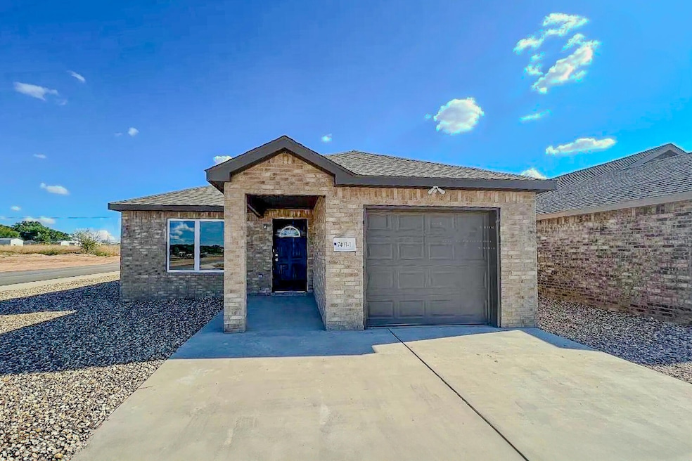 7401 5th St unit 1, Lubbock, TX 79416 - photo 1