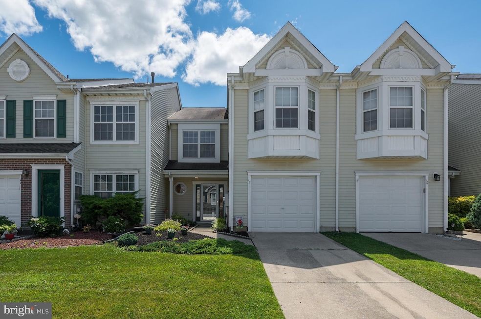 18 Elkington Dr, Mount Laurel, NJ 08054 - photo 1