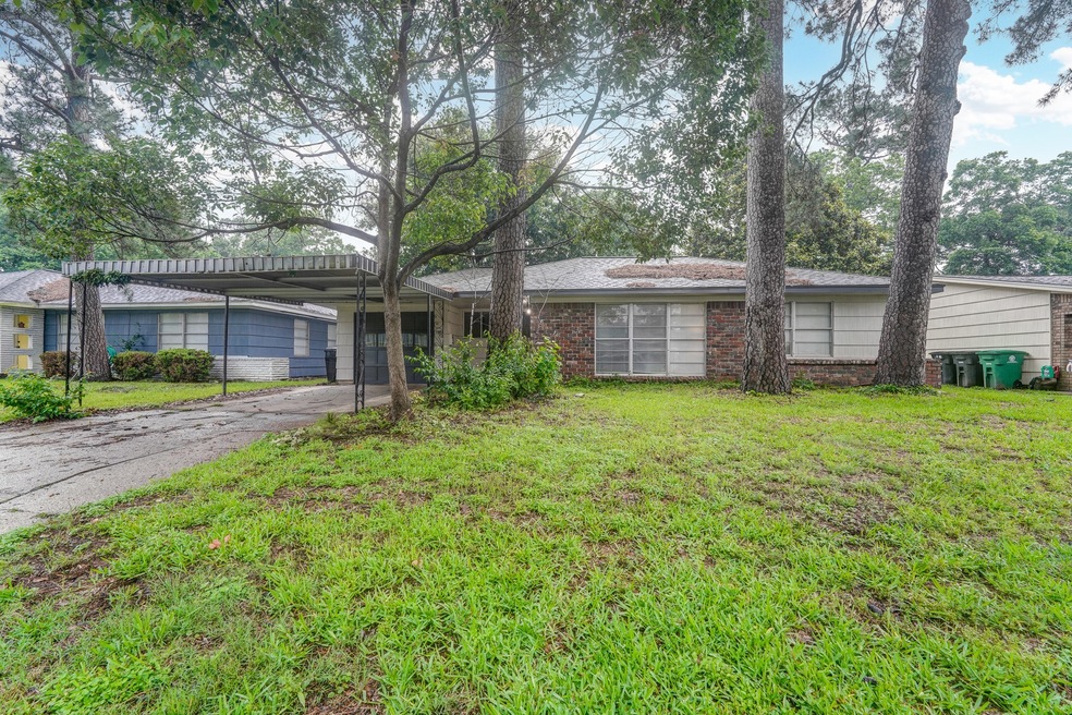 5038 Viking Dr, Houston, TX 77092 - photo 1