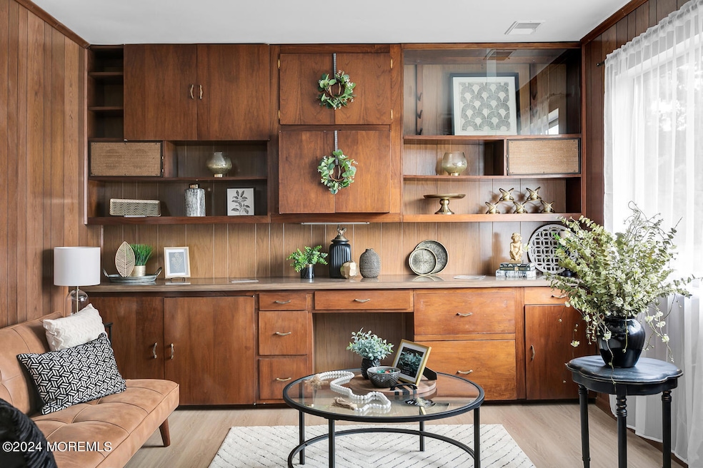 13 Russell Place, Hazlet, NJ 07730 - photo 1