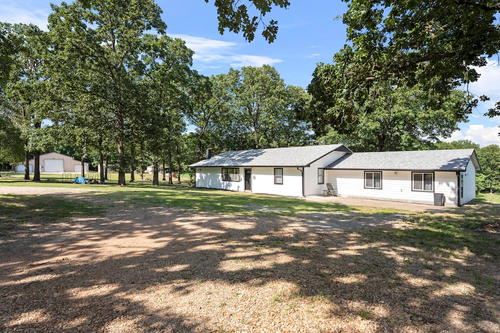 32580 S 624 Rd, Grove, OK 74344 - photo 1