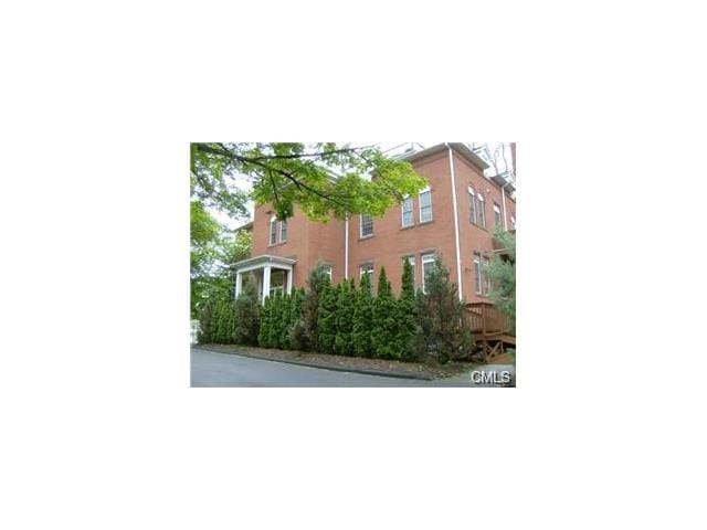 9 Nashville Rd unit 6-F, Bethel, CT 06801 - photo 1