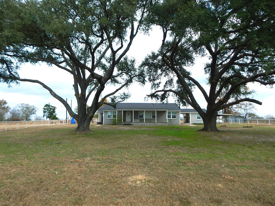 5056 Fm 852, Gilmer, TX 75644 - photo 1