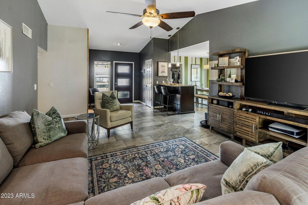 1549 E Whitten St, Chandler, AZ 85225 - photo 1