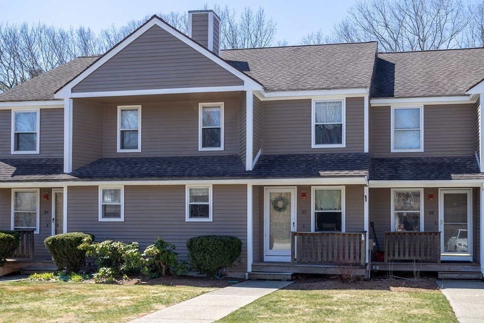 87 Pennacook Dr unit 87,N/A, Leominster, MA 01453 - photo 1