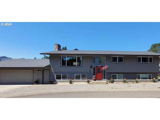 3309 NE 42nd Place, Vancouver, WA 98661 - photo 1