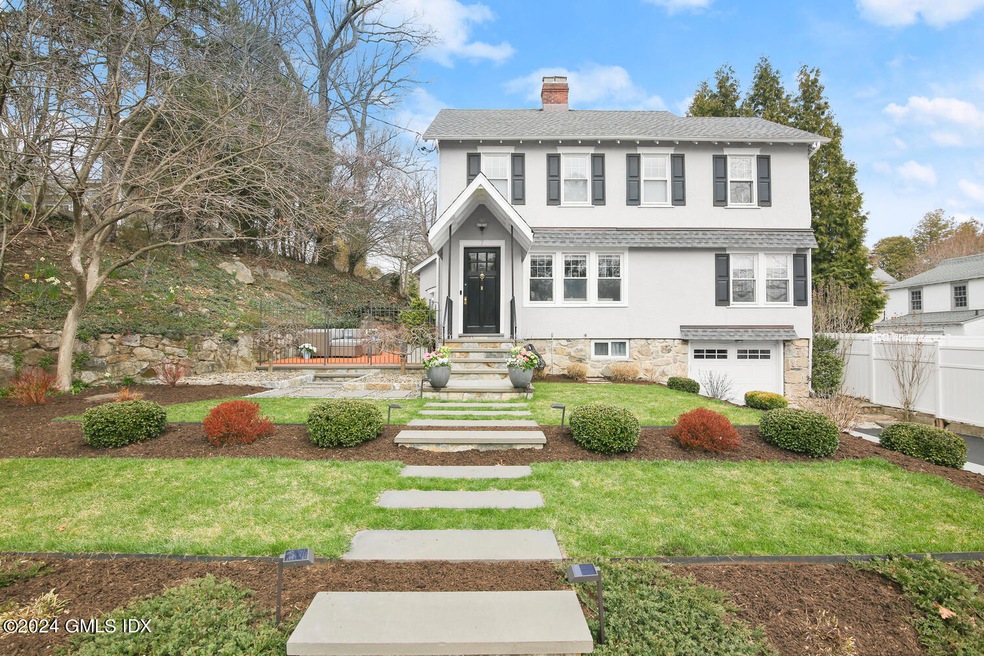 7 Jackson St, Cos Cob, CT 06807 - photo 1