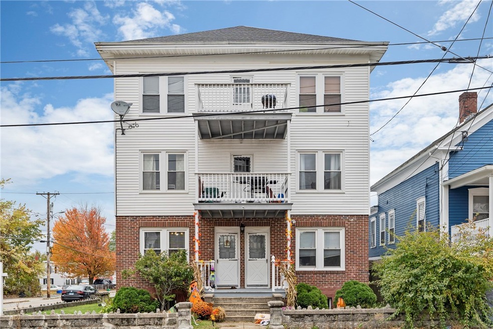 123 2nd Ave, Woonsocket, RI 02895 - photo 1