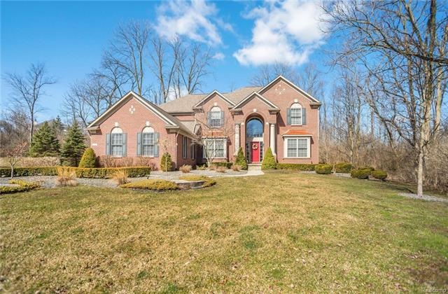Tucked Away in Hampton Ridge North!