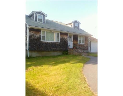 184 Reservoir Rd, Middletown, RI 02842 - photo 1
