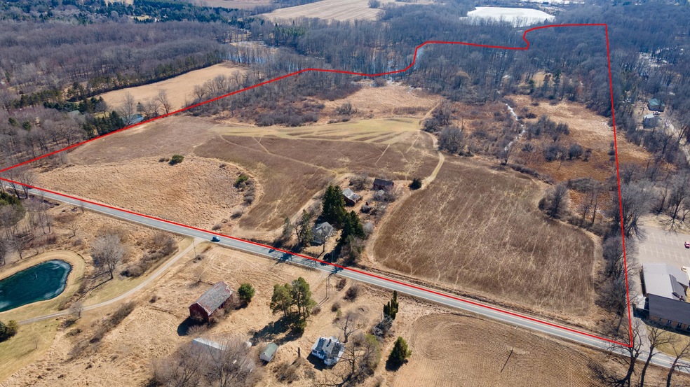 For Sale $916,000
