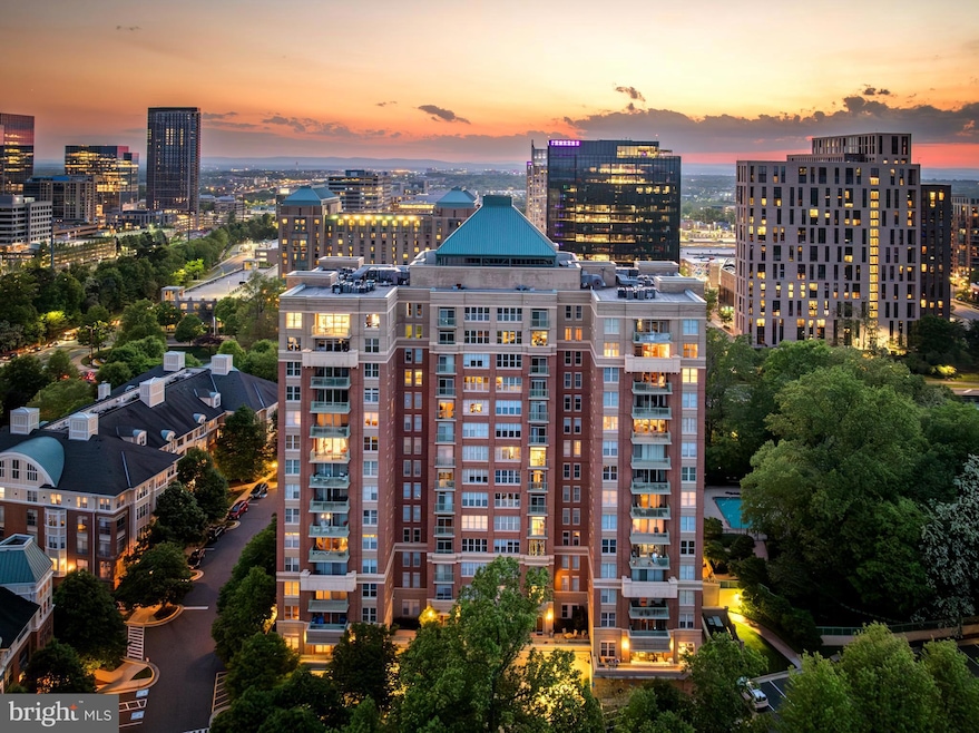 Stratford House unit 1306, Reston, VA 20190 - photo 1