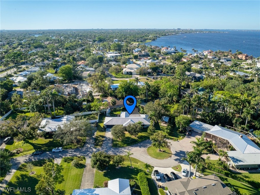 1338 Woodmere Ln, Fort Myers, FL 33919 - photo 1