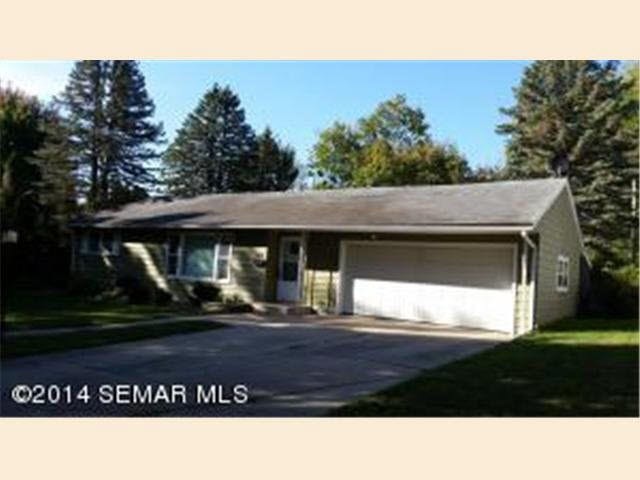 600 19th St SW, Austin, MN 55912 - photo 1