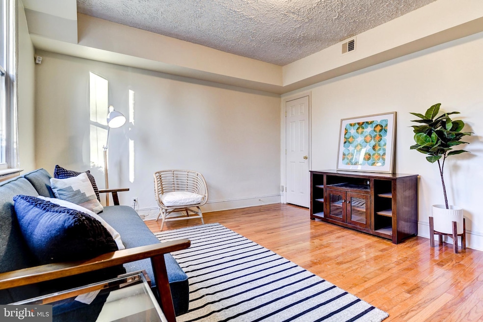 1125 W Virginia Ave NE, Washington, DC 20002 - photo 1
