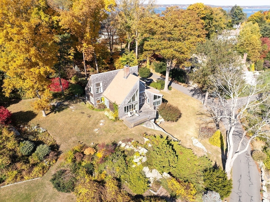 10 Crowninshield Rd, Marblehead, MA 01945 - photo 1