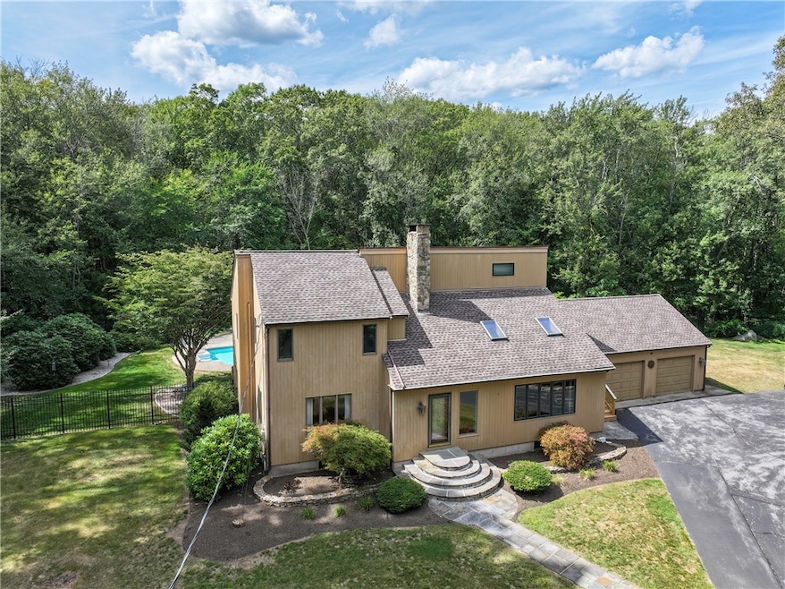 38 Harris Ave, Lincoln, RI 02865 - photo 1