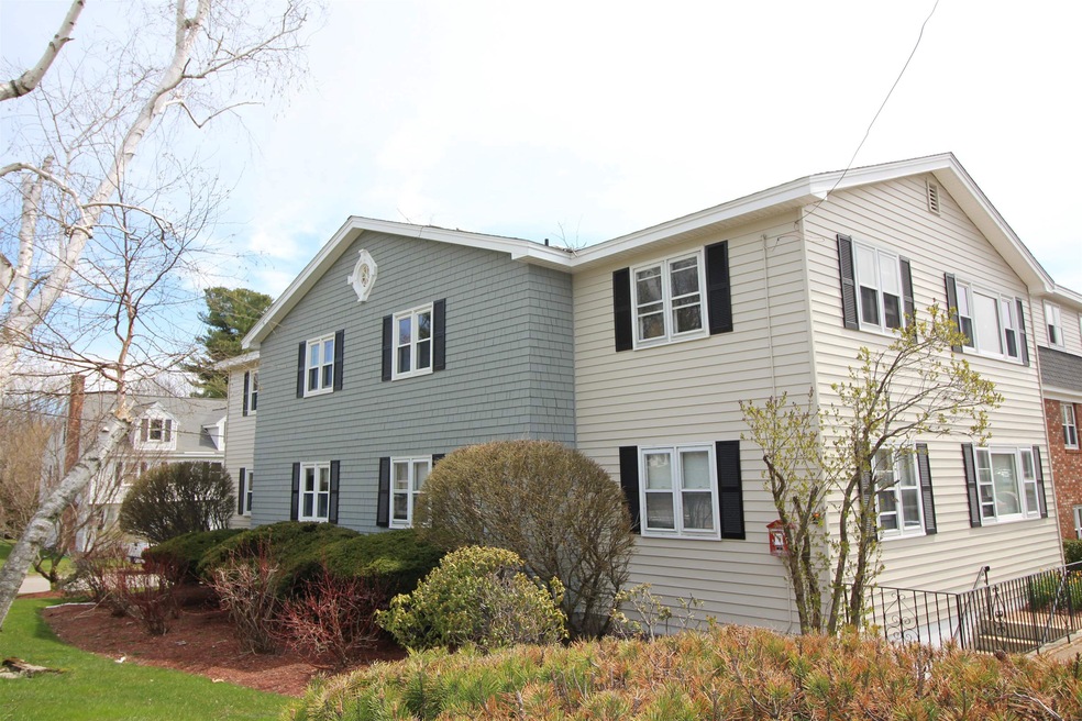 73 E Broadway unit X, Derry, NH 03038 - photo 1