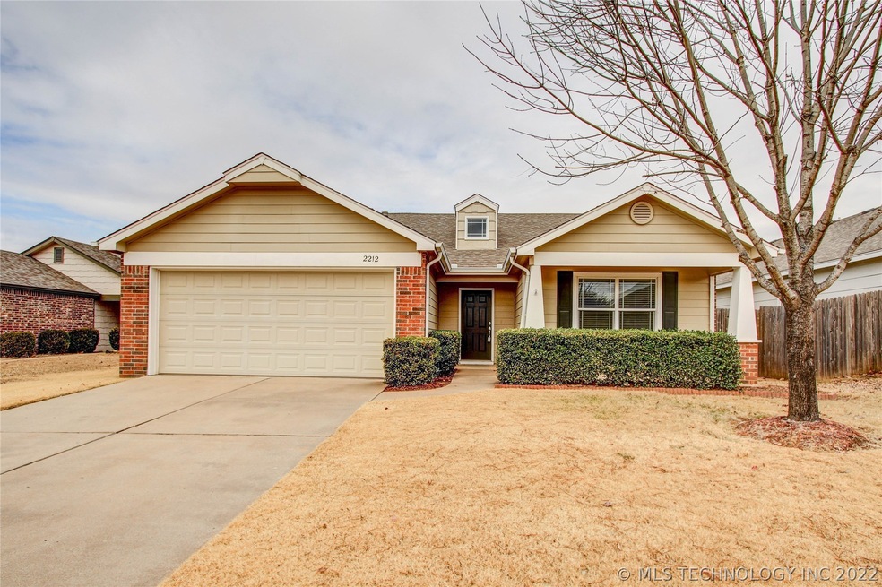 2212 E Fargo St, Broken Arrow, OK 74012 - photo 1