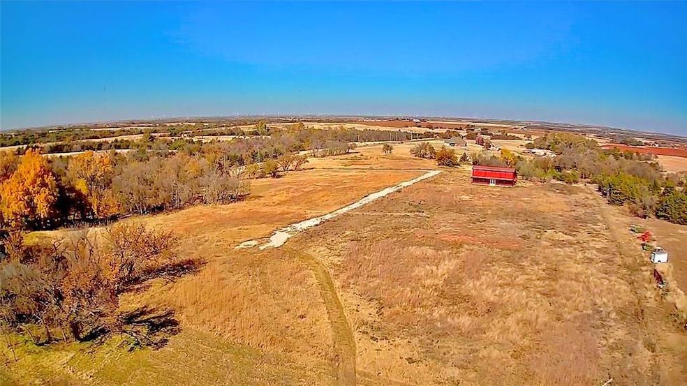11100 N Clover Hill Rd, El Reno, OK 73036 - photo 1