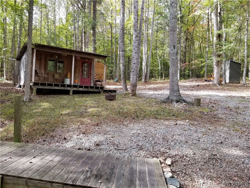Peace and Quiet. Hunt, Fish, ride the trails, rela