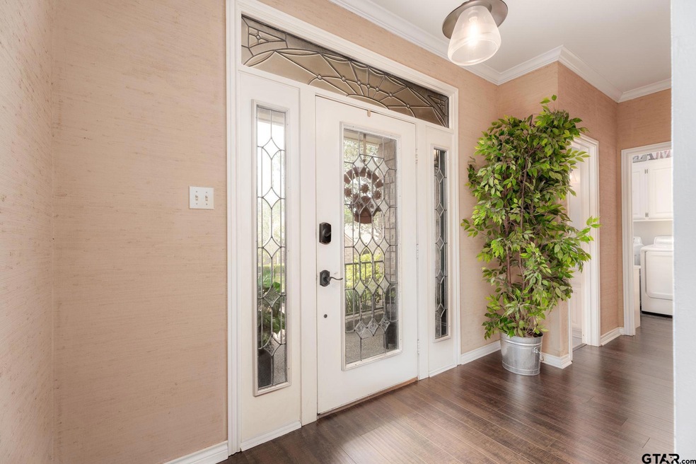 508 508 Hyde Park Dr, Tyler, TX 75703 - photo 1