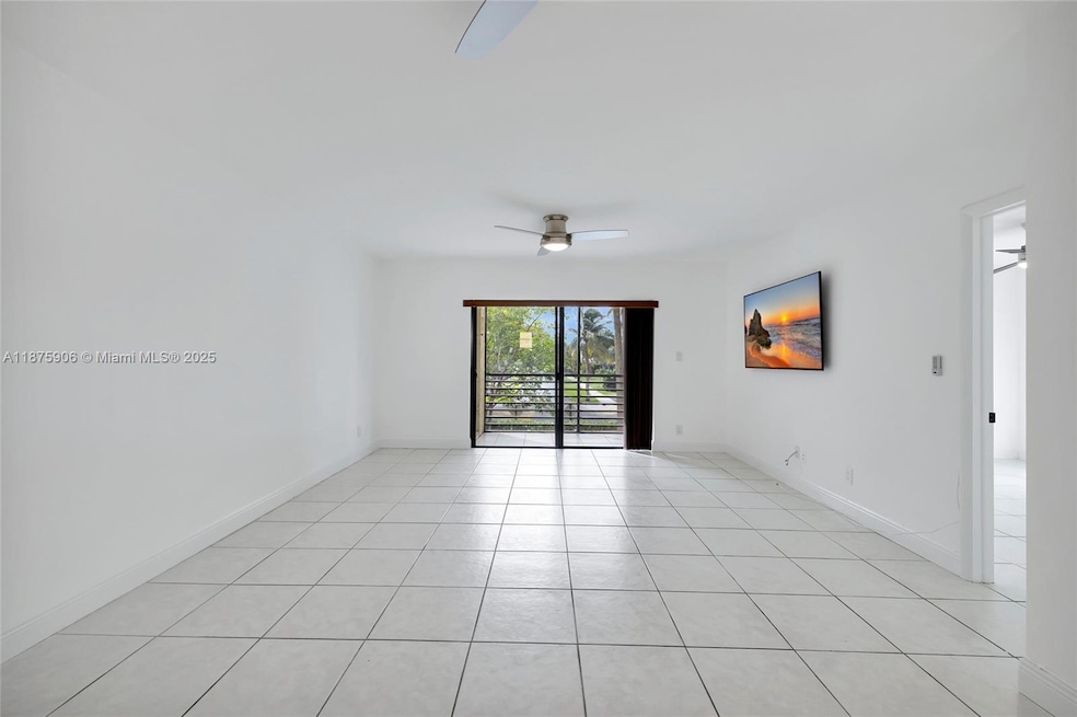 126 S Cypress Rd unit 729, Pompano Beach, FL 33060 - photo 1