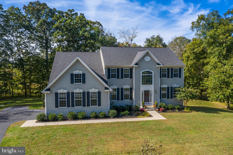 18077 South Shore Dr, Purcellville, VA 20132 - photo 1