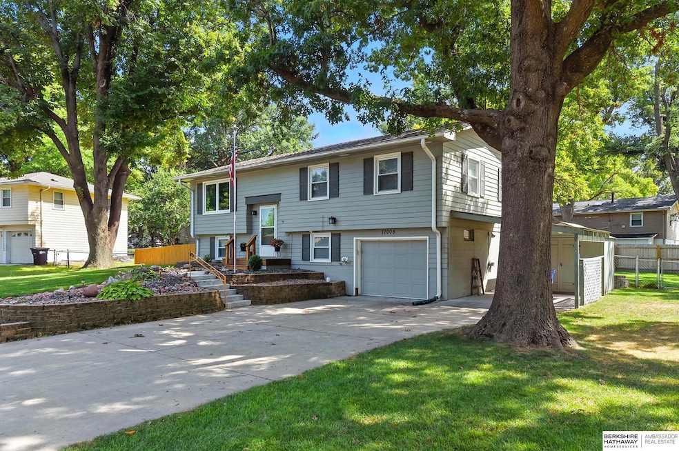 11005 Spring St, Omaha, NE 68144 - photo 1