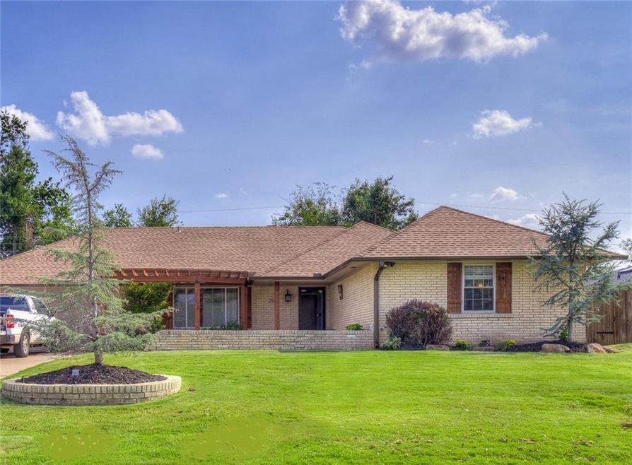 2512 NW 115th St, Oklahoma City, OK 73120 - photo 1