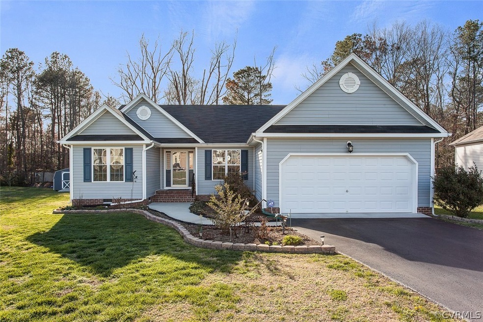 11530 Charles Towne Rd, Midlothian, VA 23112 - photo 1