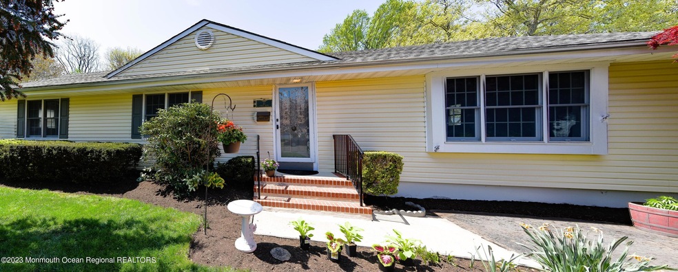 11 Forest Dr, Middletown, NJ 07748 - photo 1