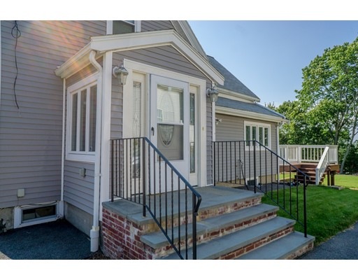 71 Walnut St, Quincy, MA 02171 - photo 1