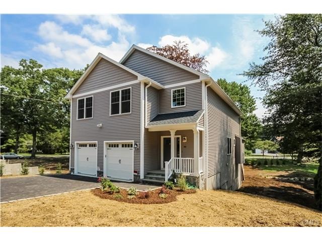 New Construction offers 4 Bedrooms and 3 & 1/2 bat