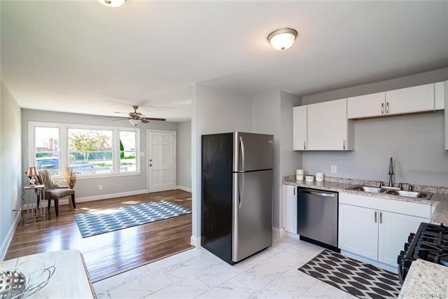 Open concept floor plan!