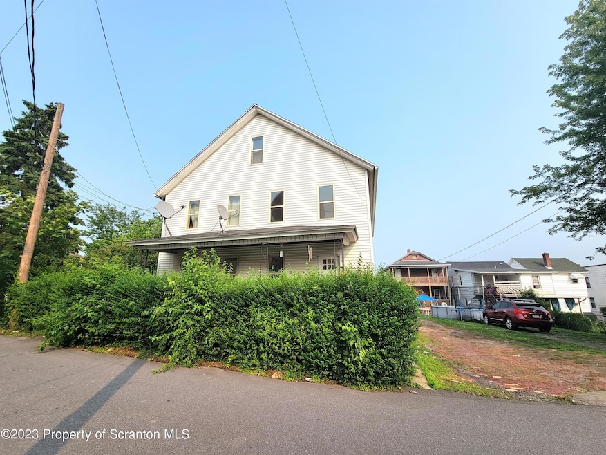 236 S Edwards Ct, Scranton, PA 18504 - photo 1