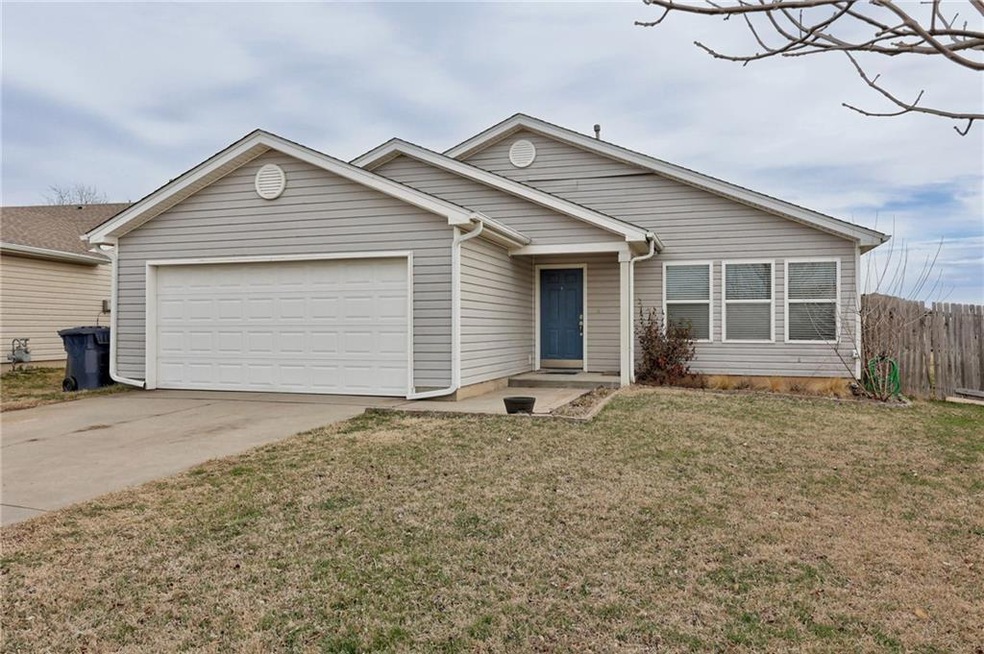 9248 Snowberry Dr, Oklahoma City, OK 73165 - photo 1