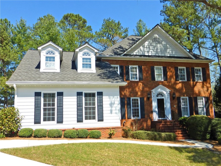 Welcome to 135 Nobility Court in Roswell, GA