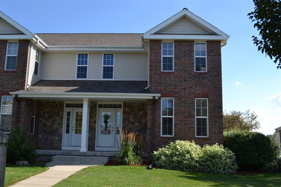 5227 Teaberry Ln unit 2, Fitchburg, WI 53711 - photo 1